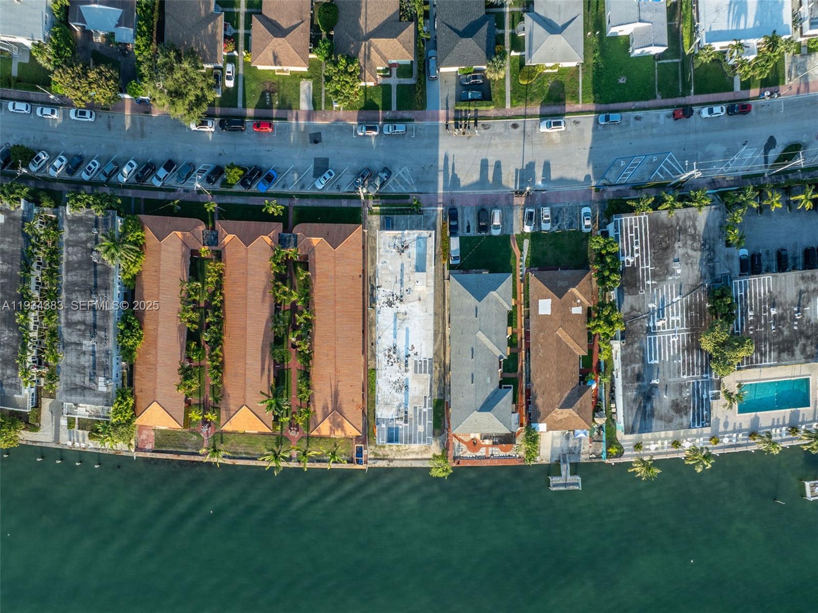 ENCLAVE TOWER CONDO - Land