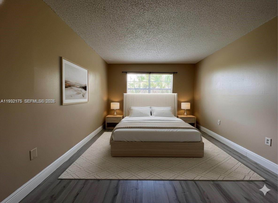 HERITAGE CIRCLE CONDO - Residential