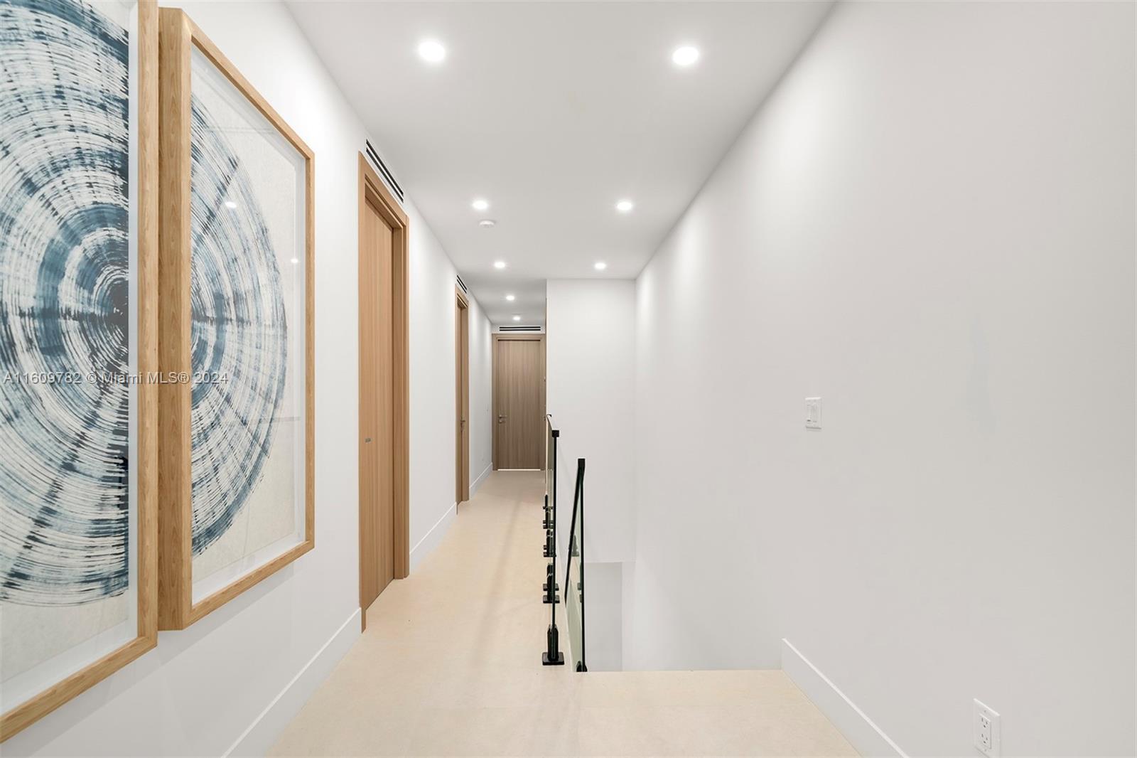 PALMHURST - Residential