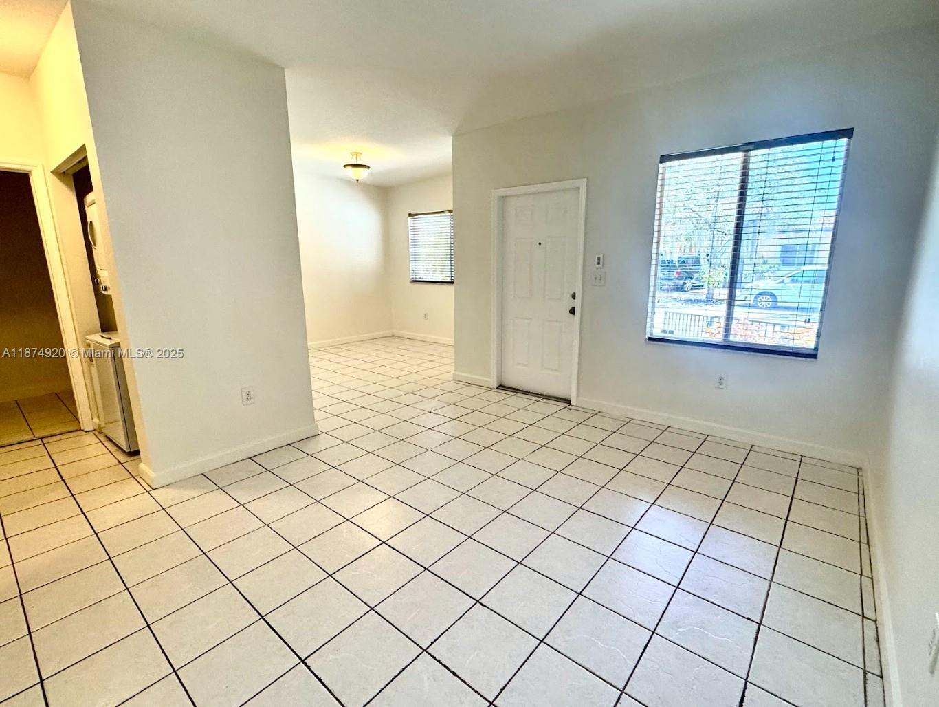 SILVER PALM HOMES - Residential