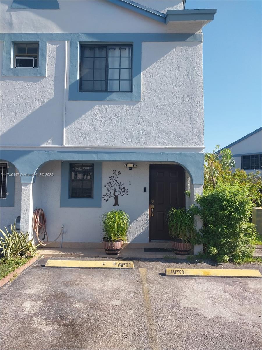 Property for Sale at 12045 Sw 18th St 1-42, Miami, Broward County, Florida - Bedrooms: 3 
Bathrooms: 3  - $350,000