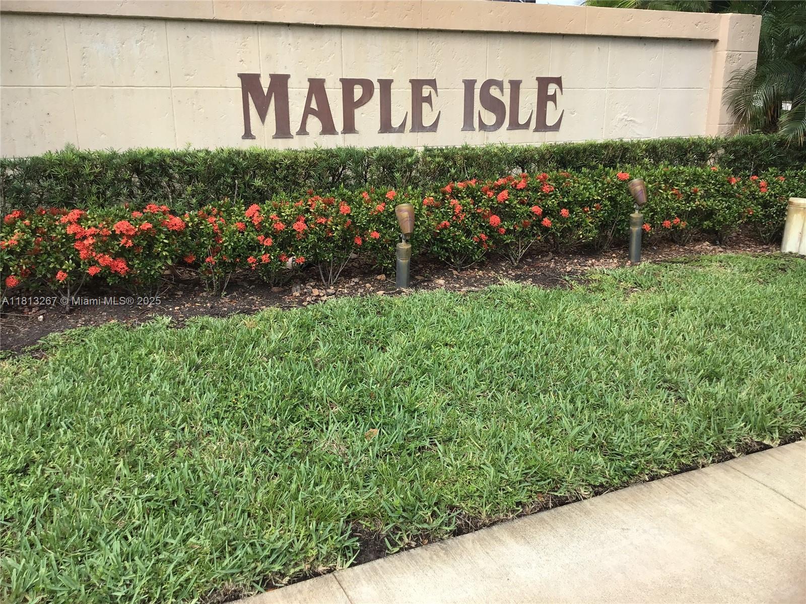 MAPLE ISLAND - Residential Lease
