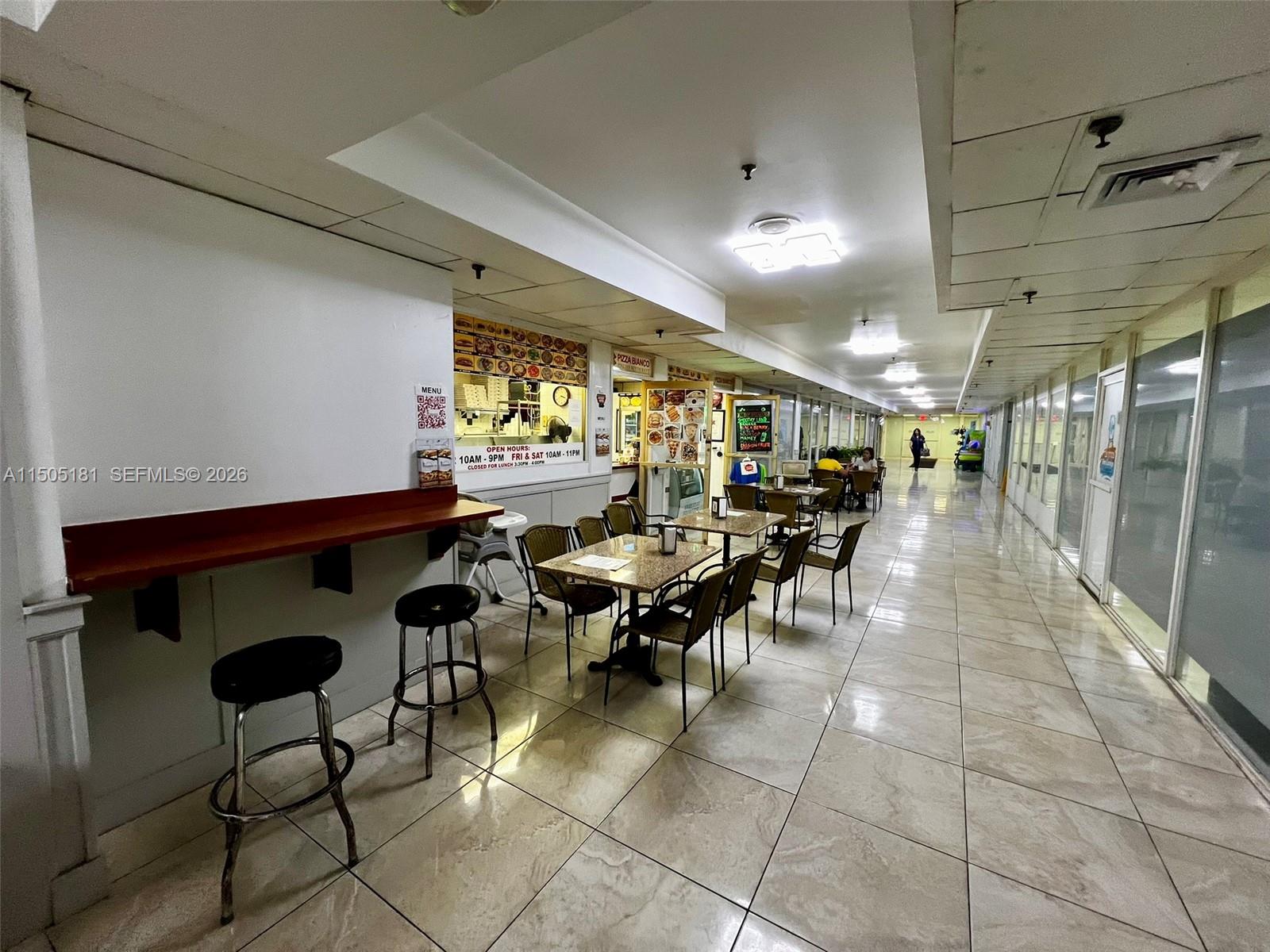AVENTURA BEACH CLUB - Residential