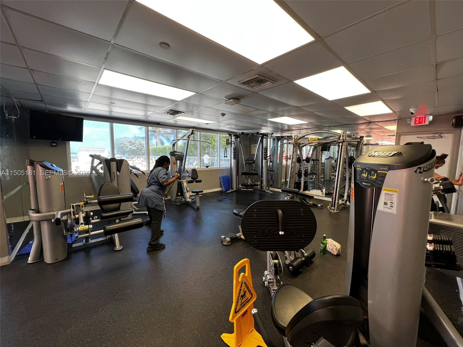 AVENTURA BEACH CLUB - Residential