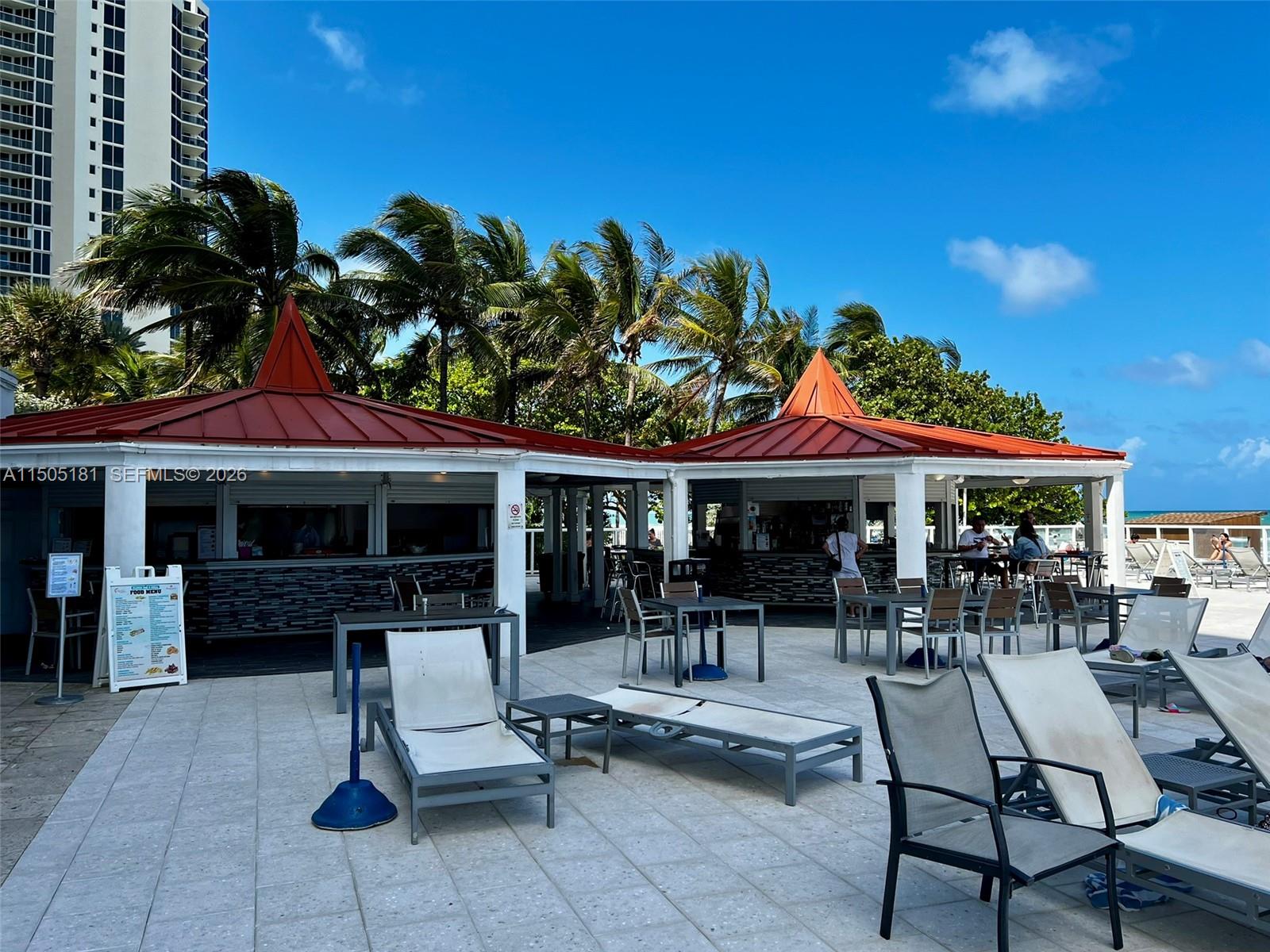 AVENTURA BEACH CLUB - Residential