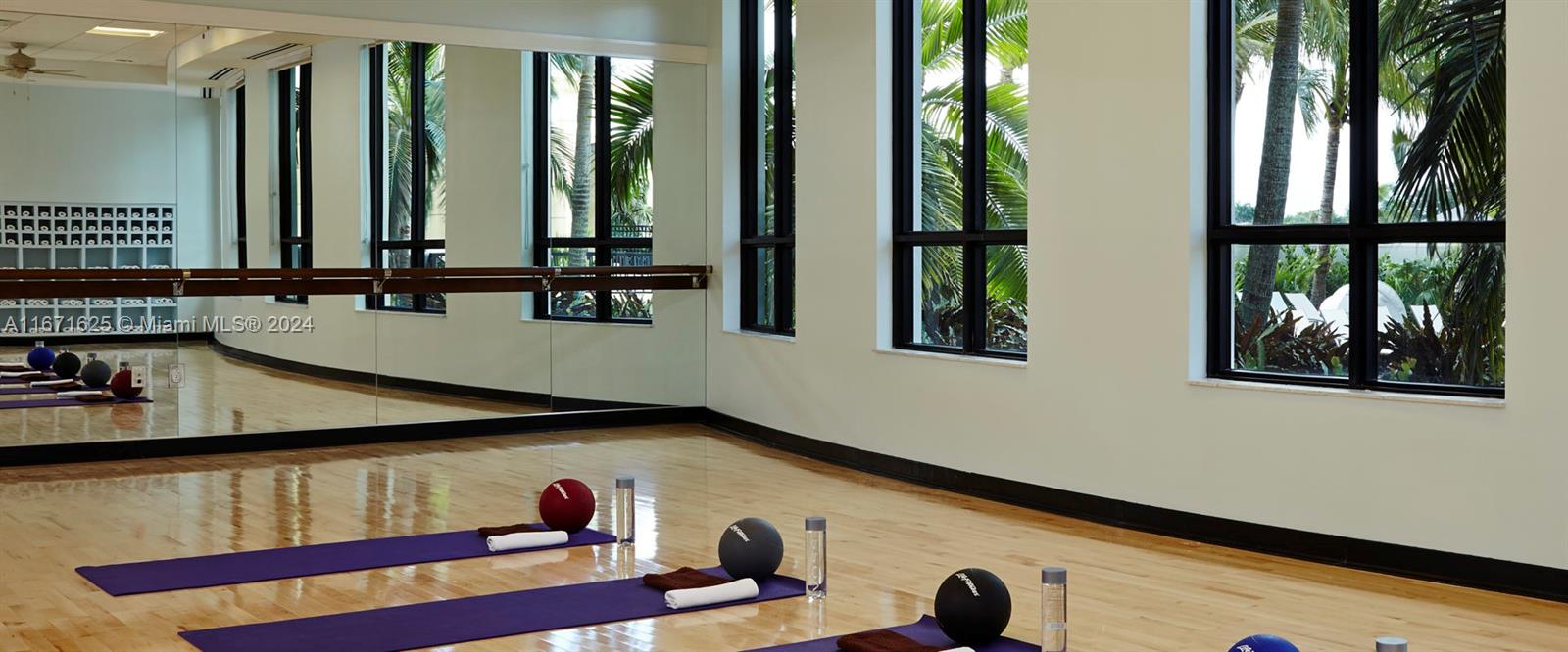 IBIS GOLF AND COUNTRY CLU - Residential