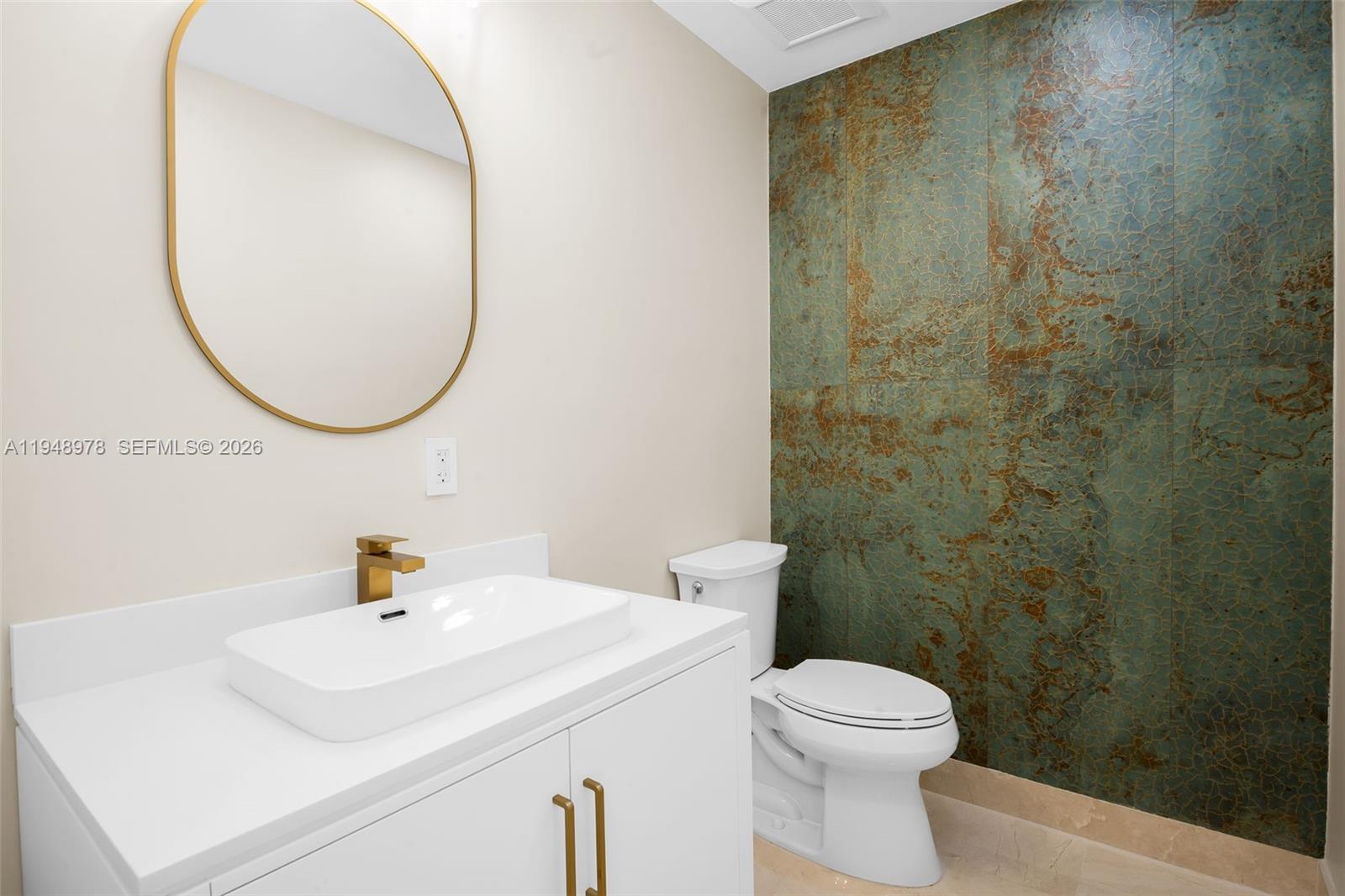 SUNILAND MANOR 1ST ADDN - Residential