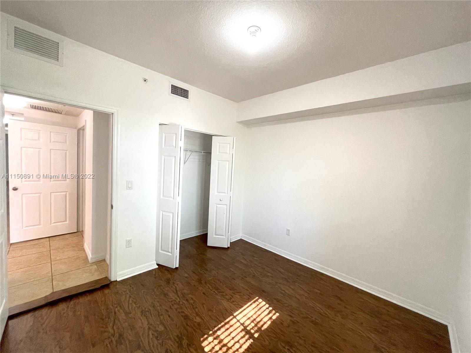 CORONADO AT DORAL III CON - Residential Lease