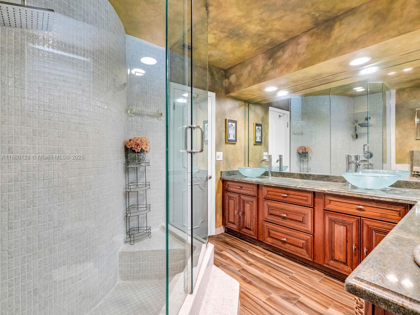 GOLDEN ISLES SEC A REV PL - Residential