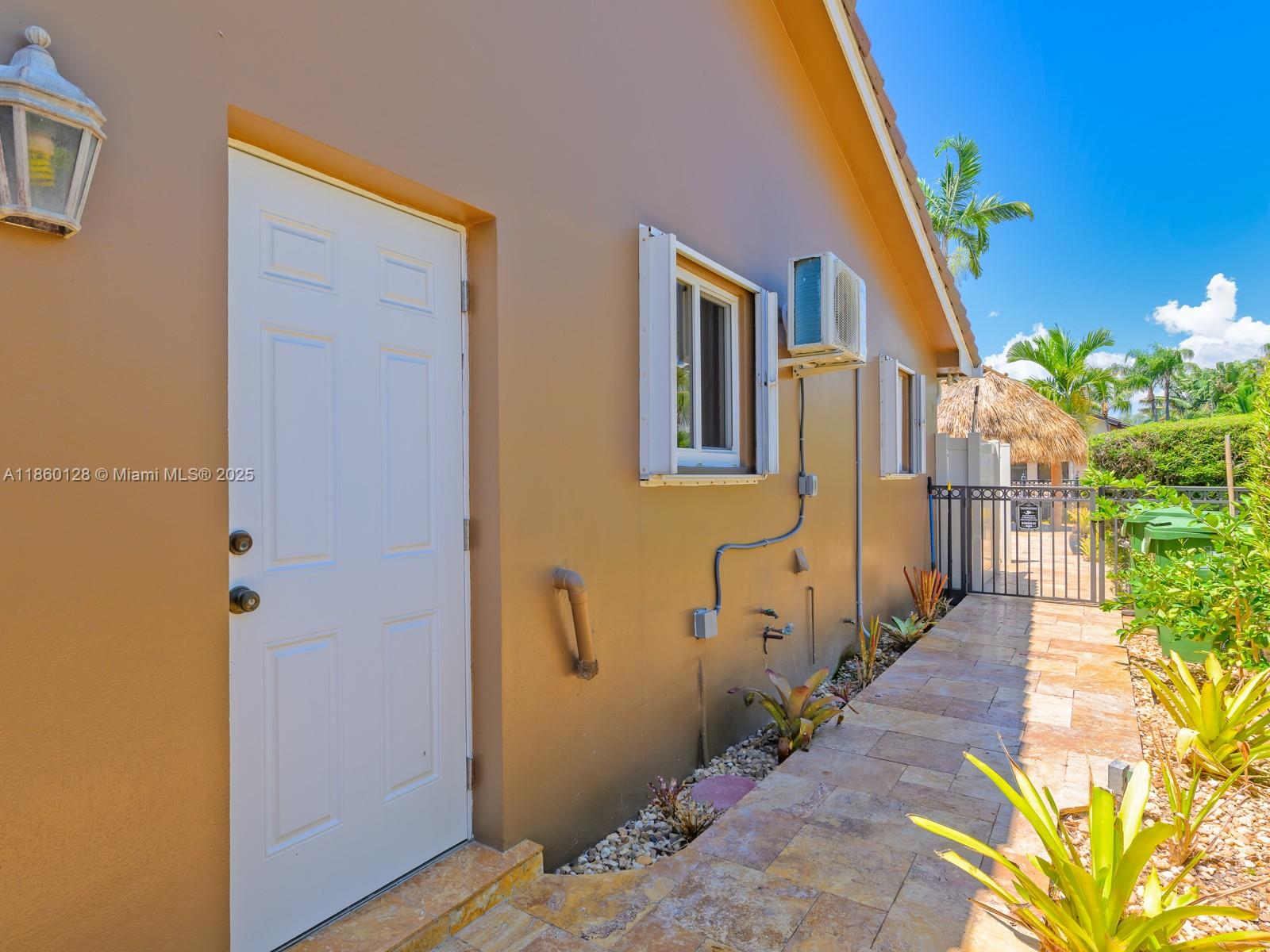 GOLDEN ISLES SEC A REV PL - Residential