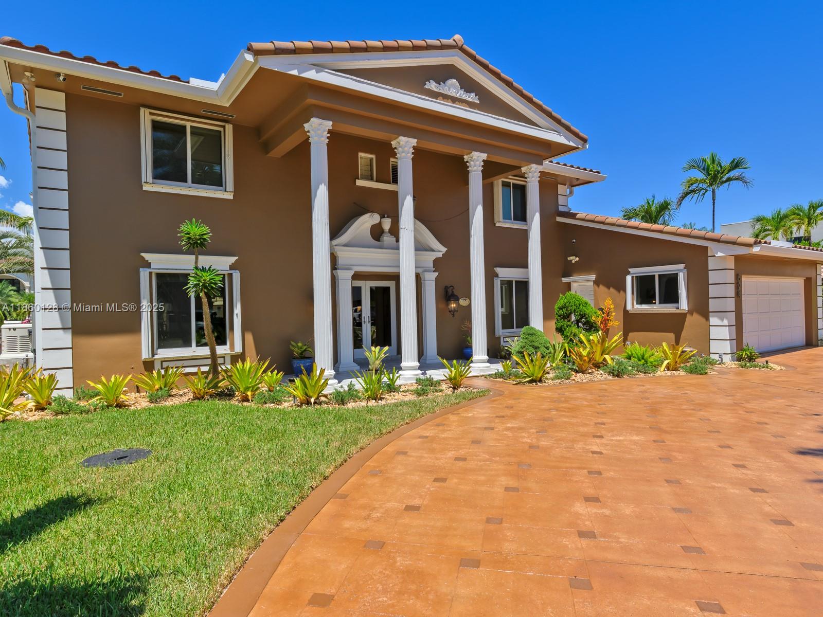 GOLDEN ISLES SEC A REV PL - Residential