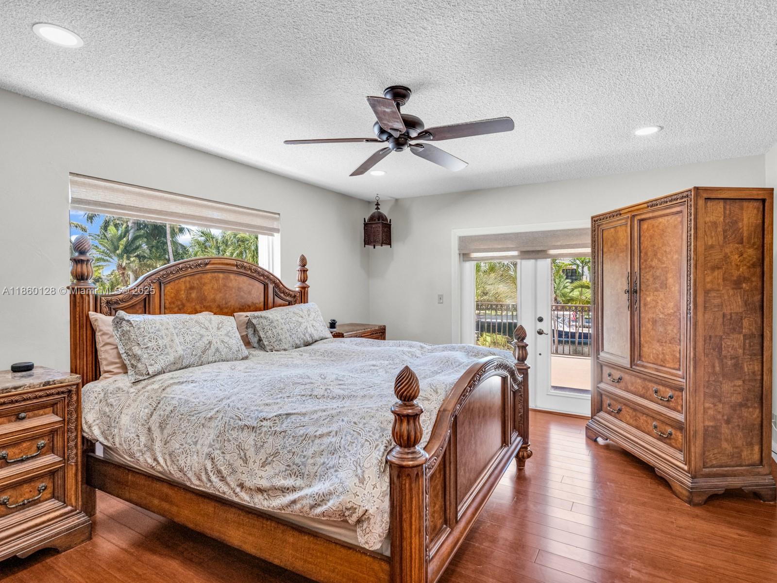 GOLDEN ISLES SEC A REV PL - Residential