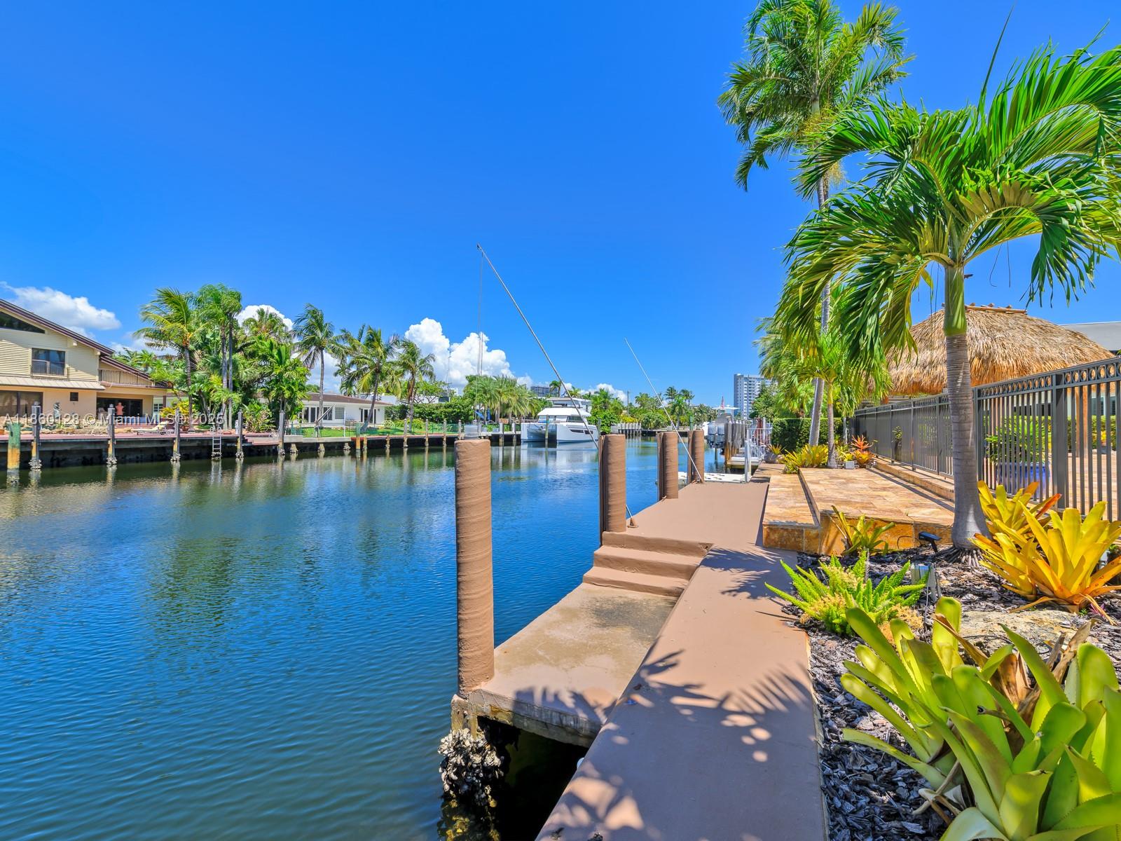 GOLDEN ISLES SEC A REV PL - Residential