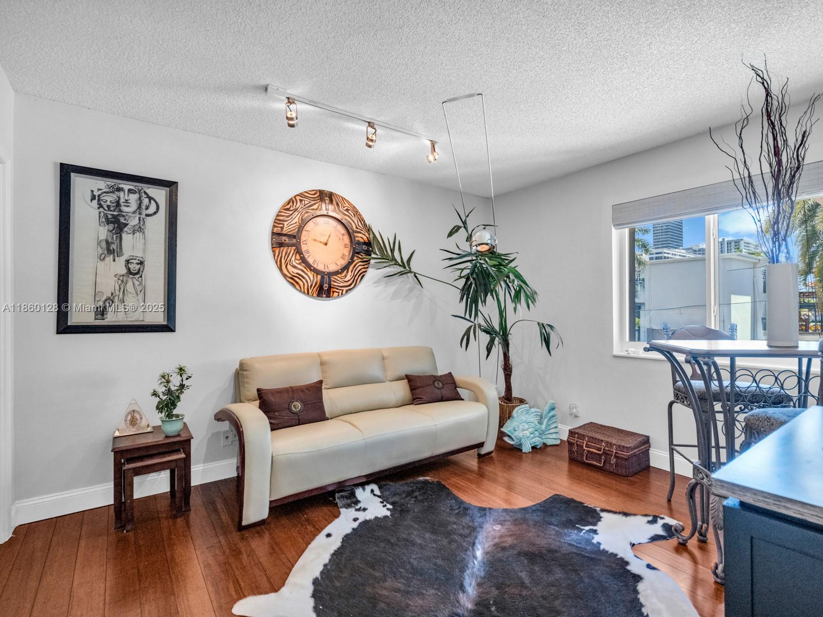 GOLDEN ISLES SEC A REV PL - Residential