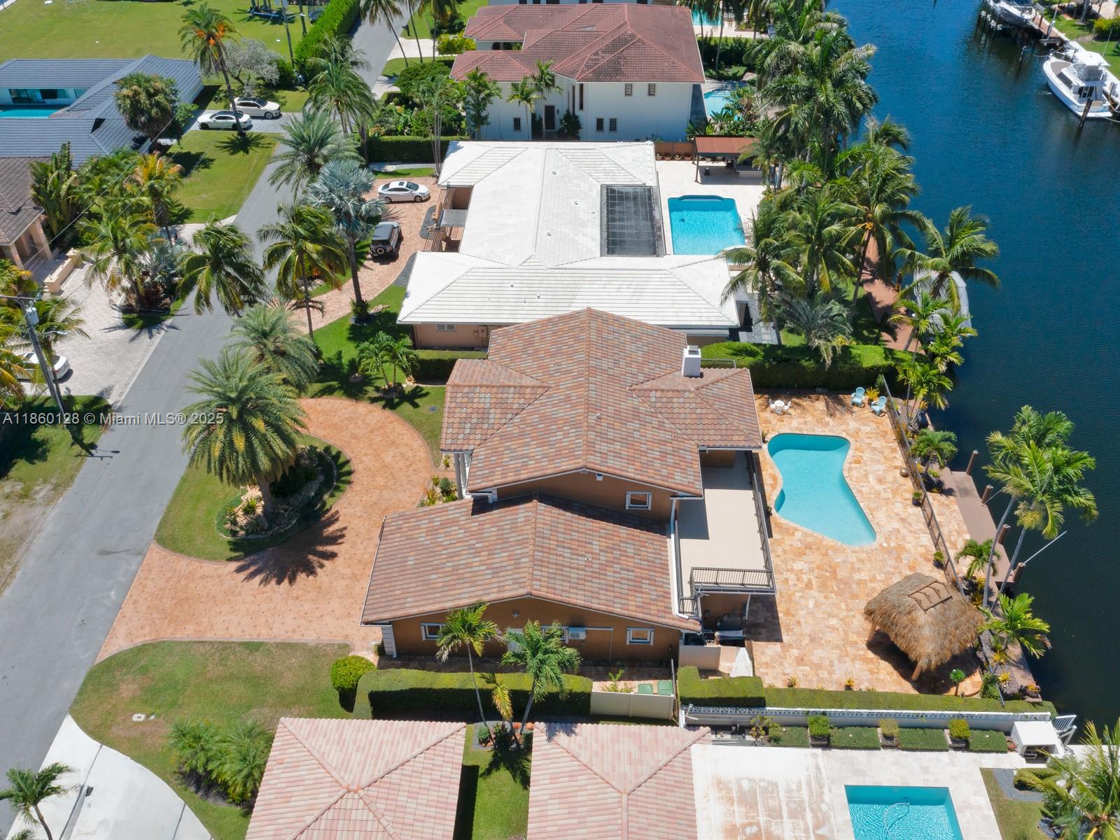 GOLDEN ISLES SEC A REV PL - Residential