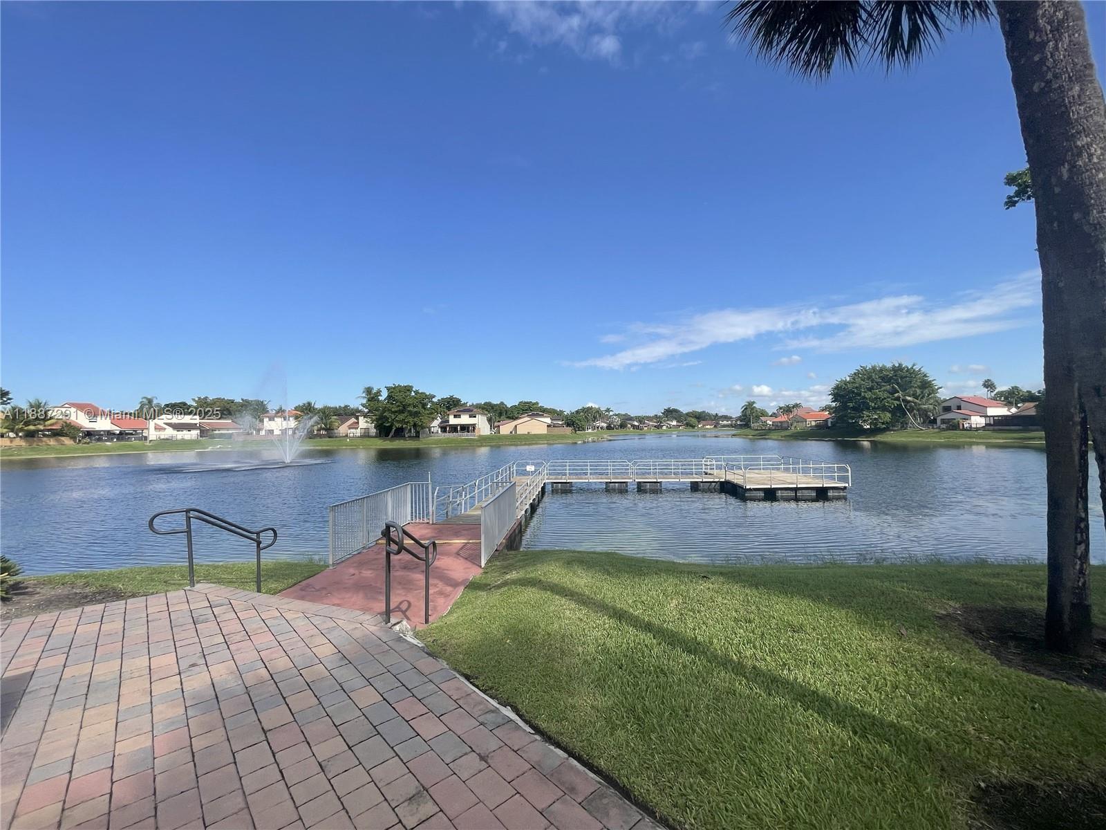 VILLA HOMES AT THE MOORS - Residential