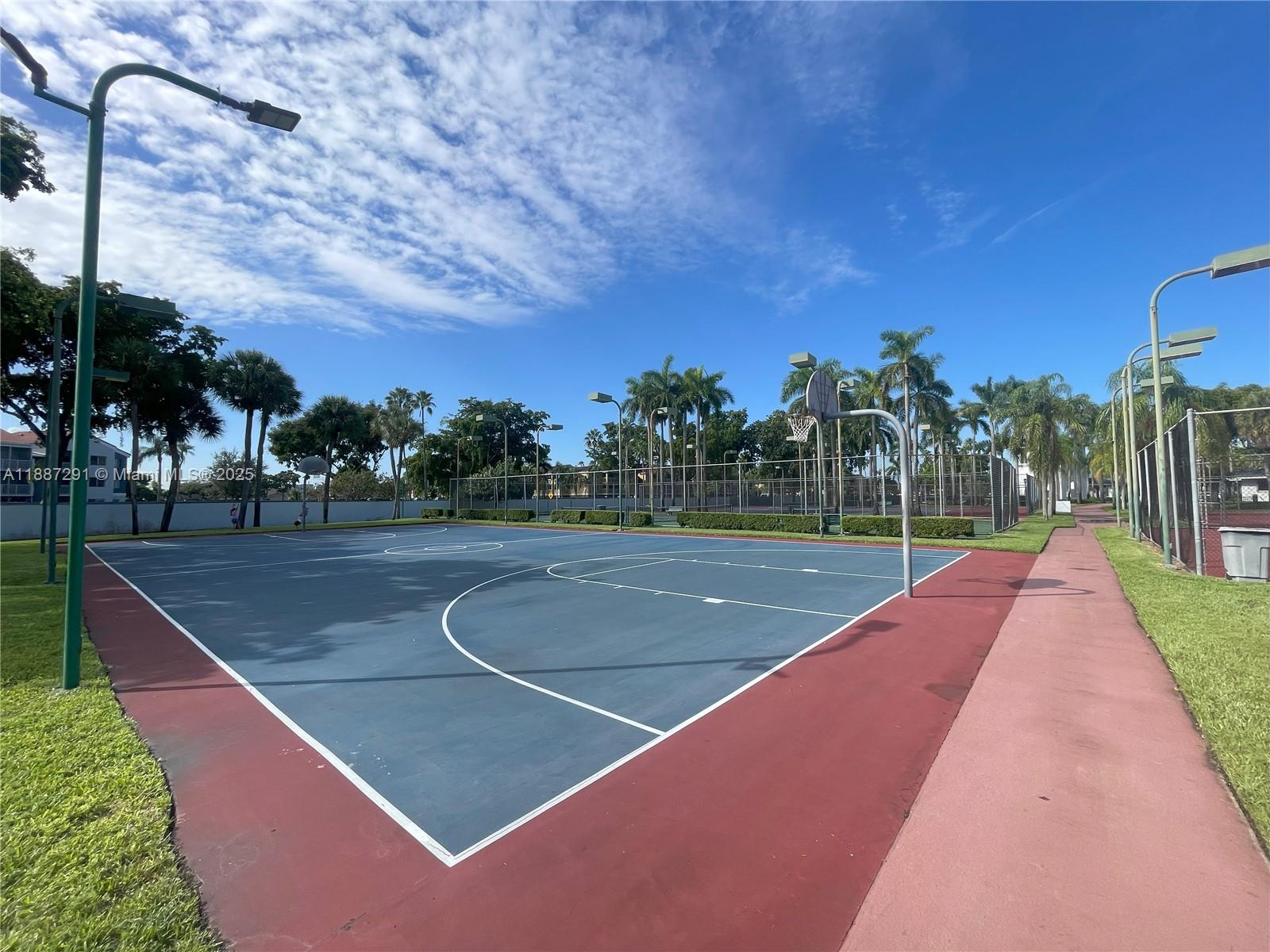 VILLA HOMES AT THE MOORS - Residential