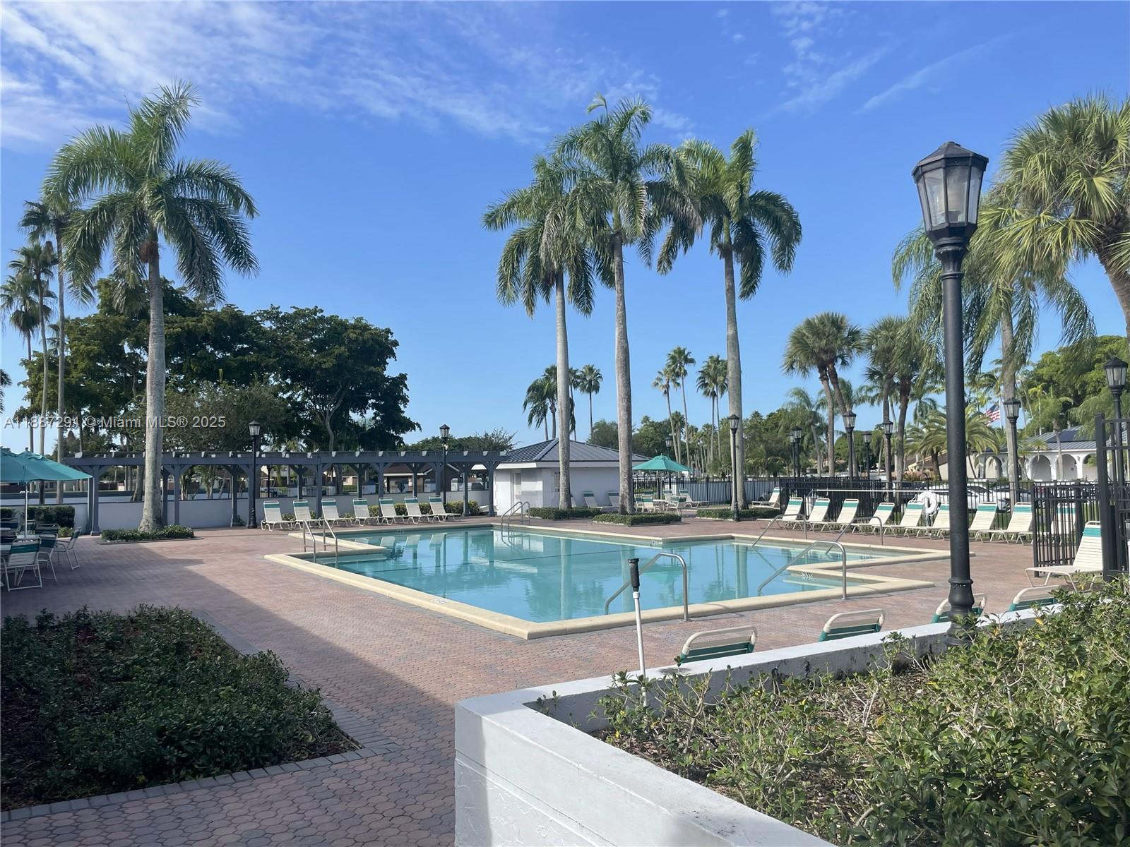 VILLA HOMES AT THE MOORS - Residential