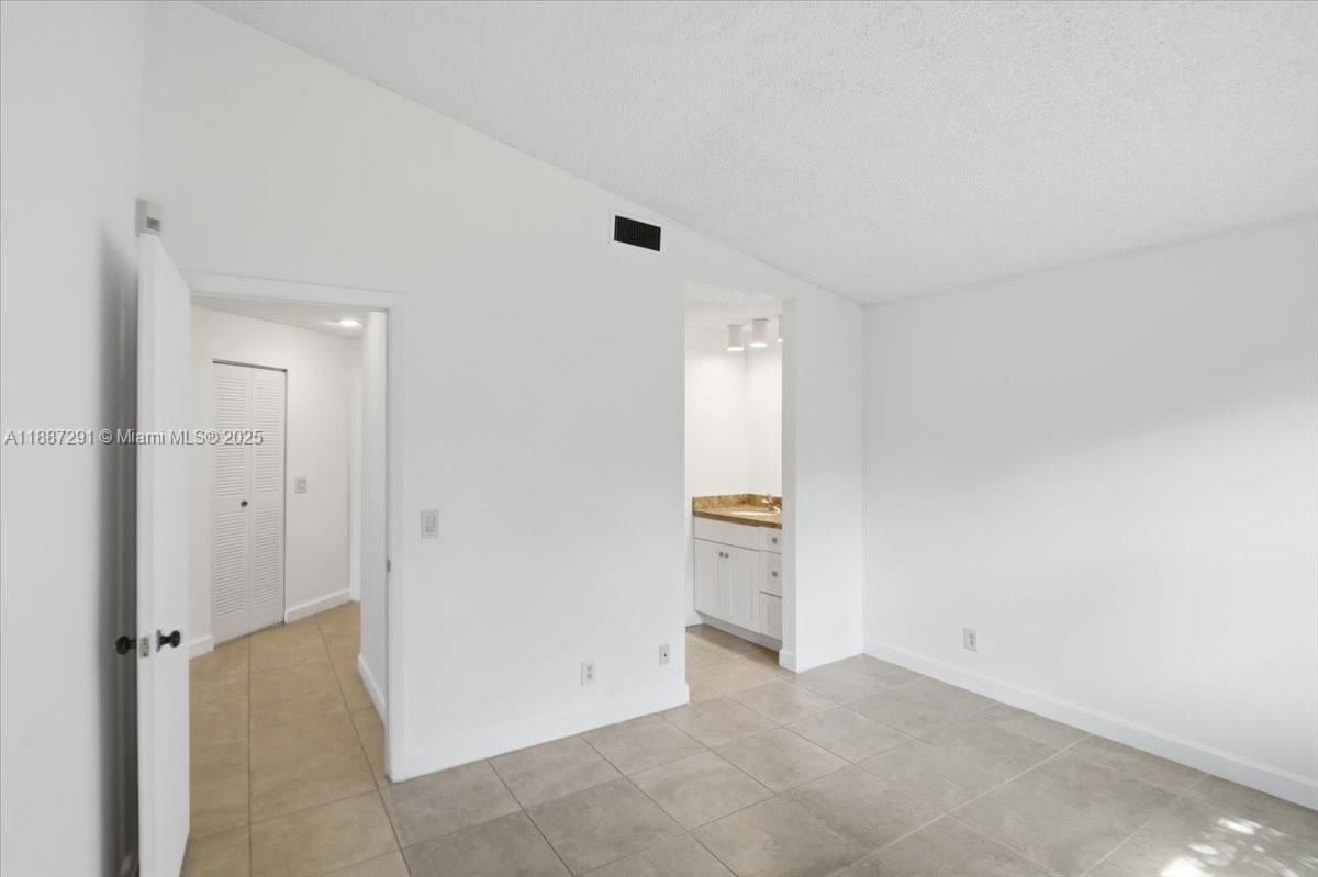 VILLA HOMES AT THE MOORS - Residential