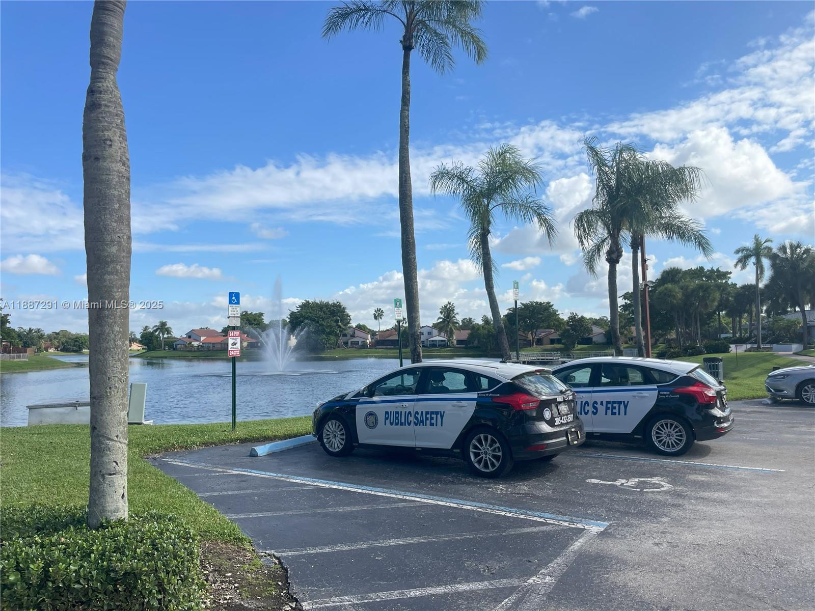 VILLA HOMES AT THE MOORS - Residential