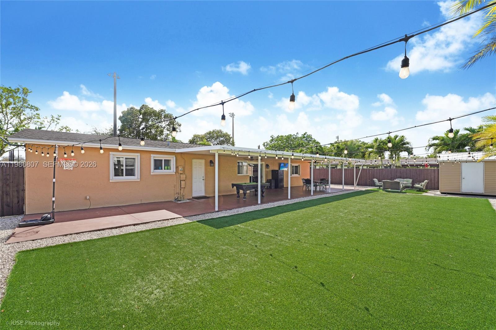 PALM SPRINGS NORTH SEC M - Residential