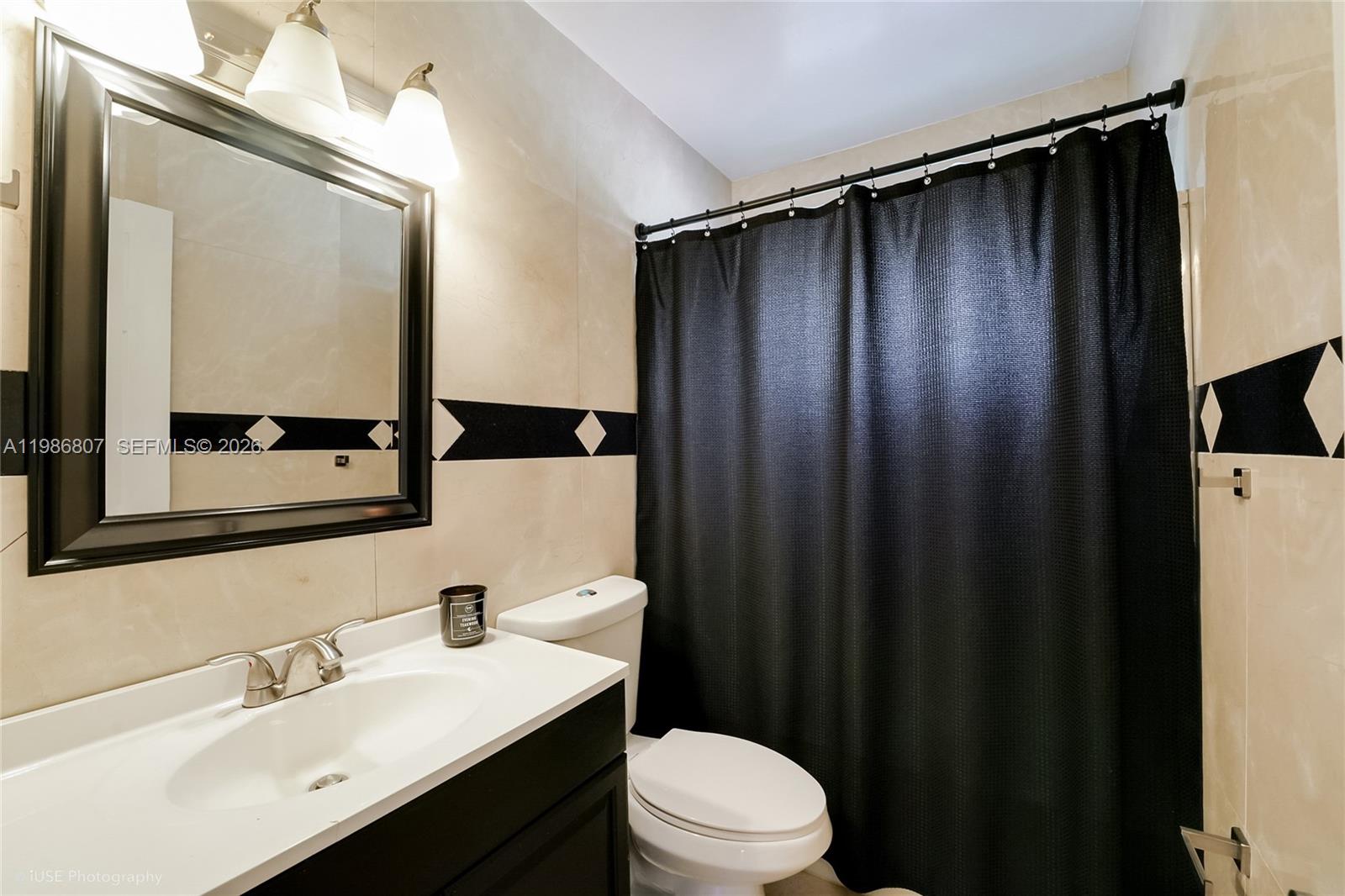 PALM SPRINGS NORTH SEC M - Residential