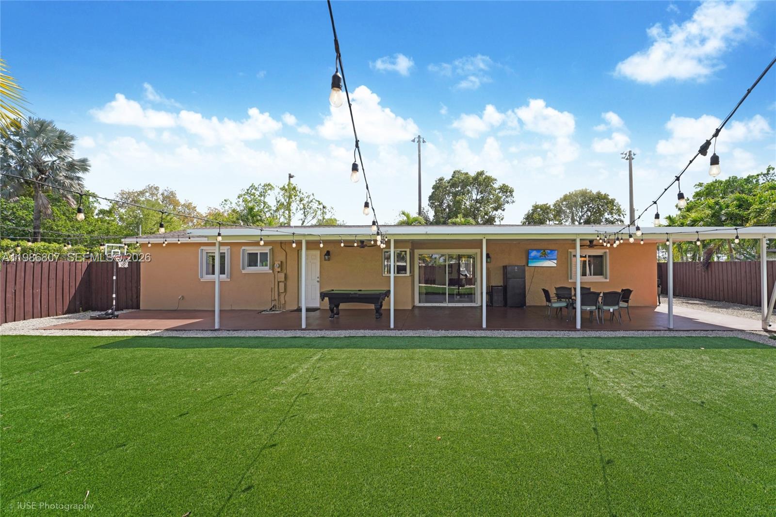 PALM SPRINGS NORTH SEC M - Residential