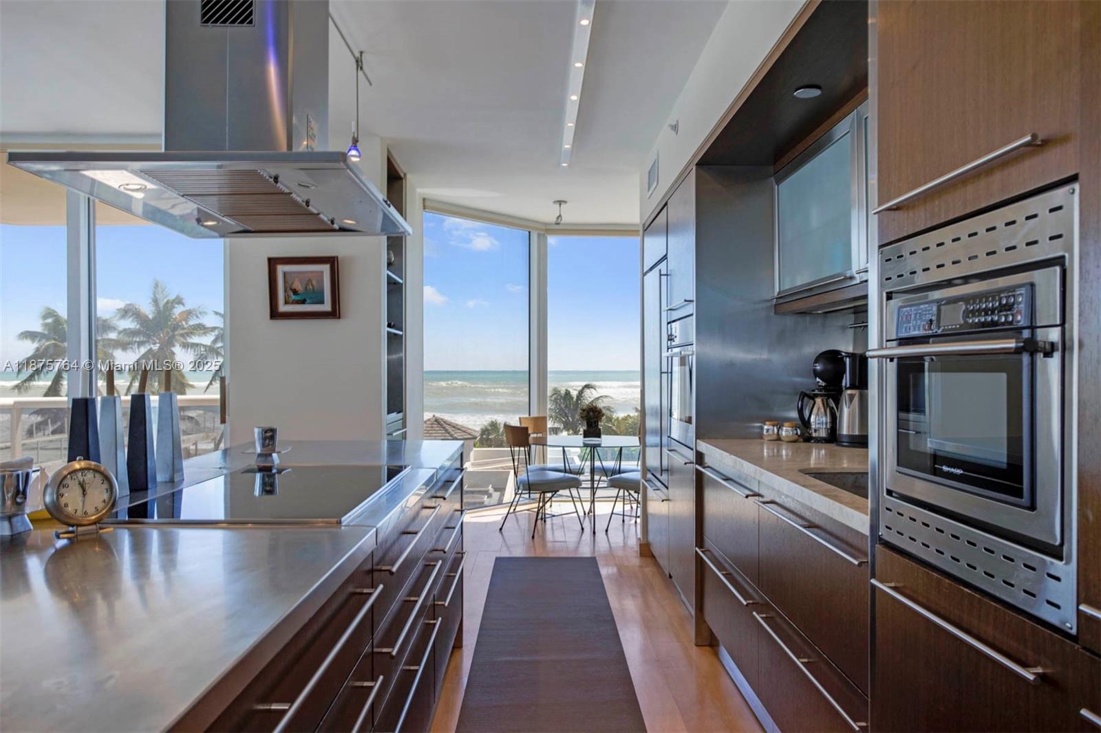 BLUE DIAMOND CONDO - Residential Lease