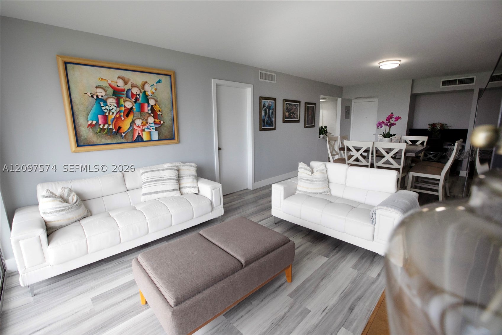 20500 W Country Club Dr 714