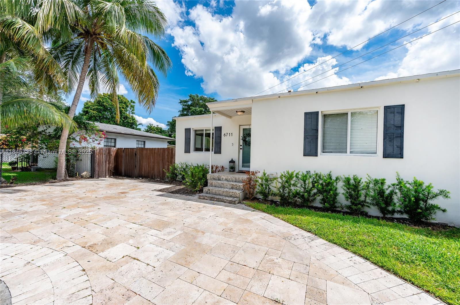 CENTRAL MIAMI PT 3 - Residential