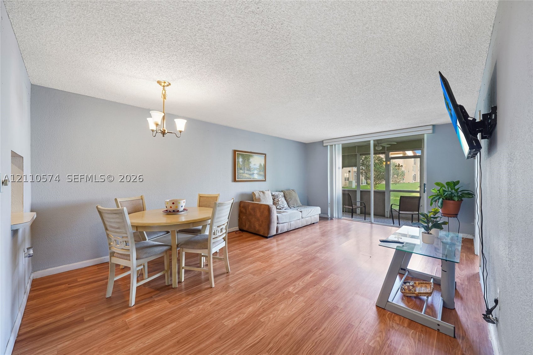 8821 Sunrise Lakes Blvd 102