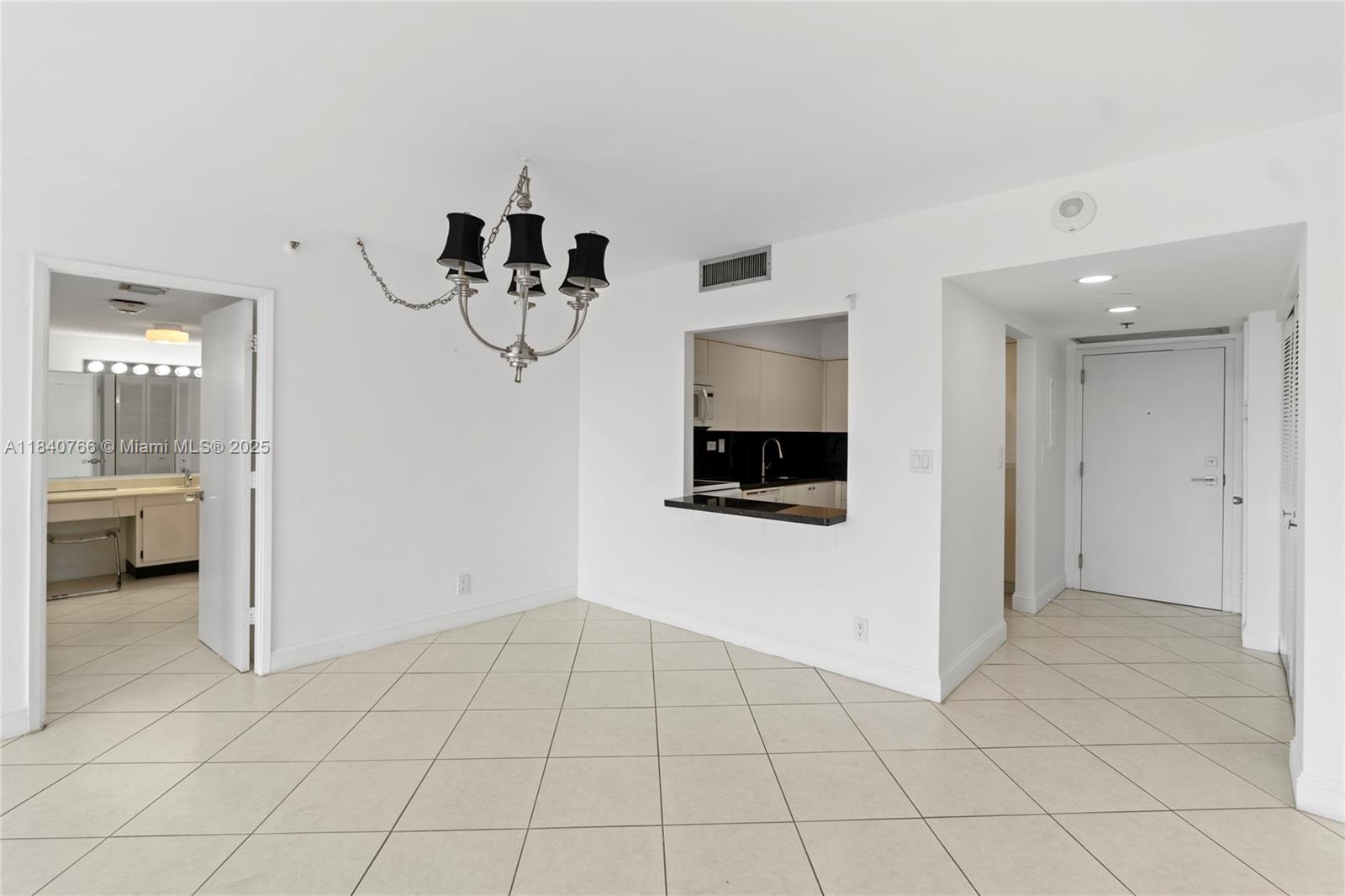 DELVISTA TOWERS CONDO - Residential