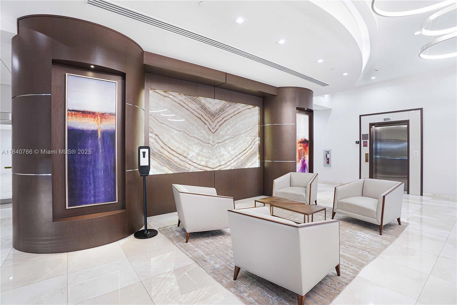 DELVISTA TOWERS CONDO - Residential