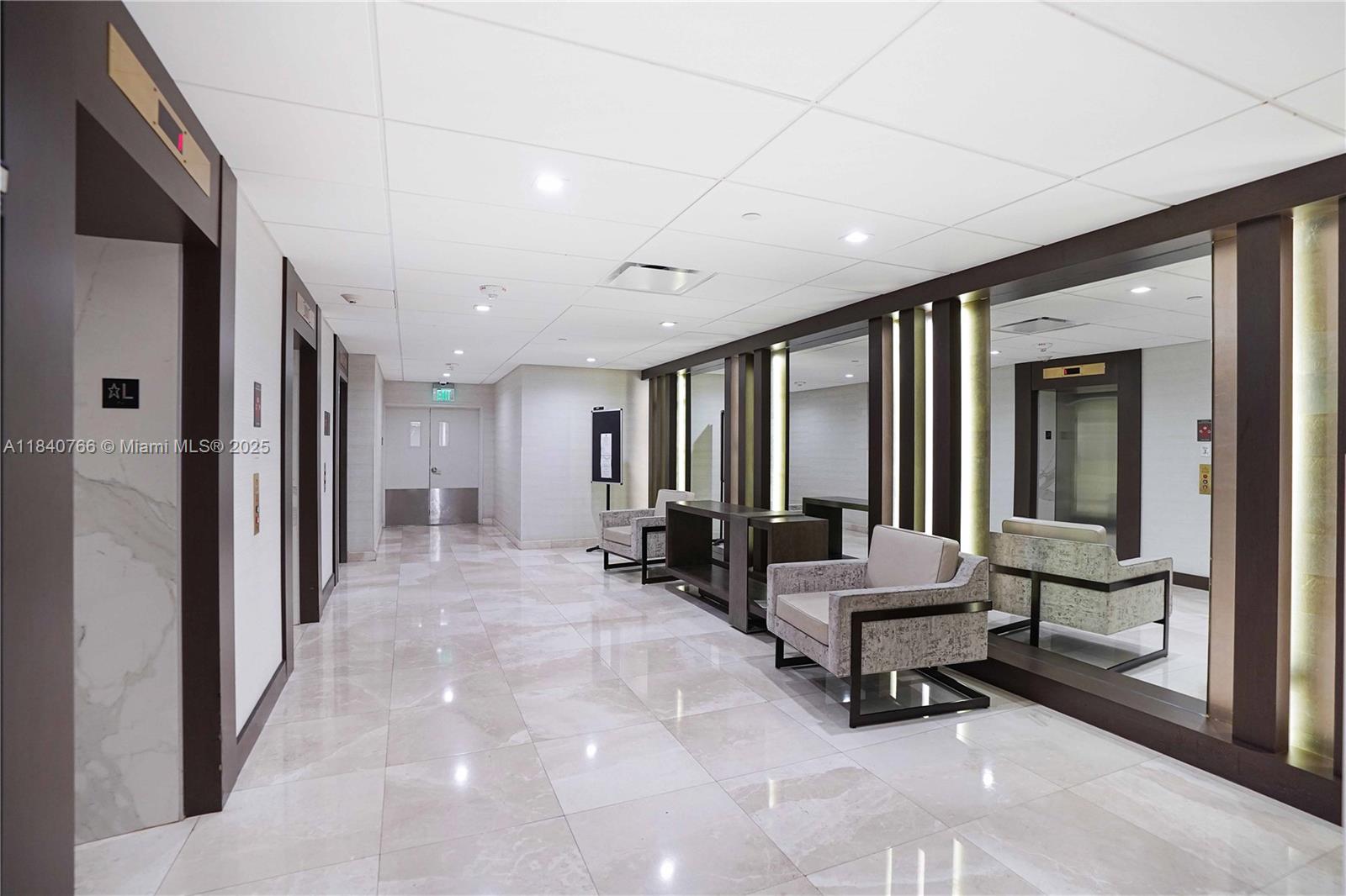 DELVISTA TOWERS CONDO - Residential