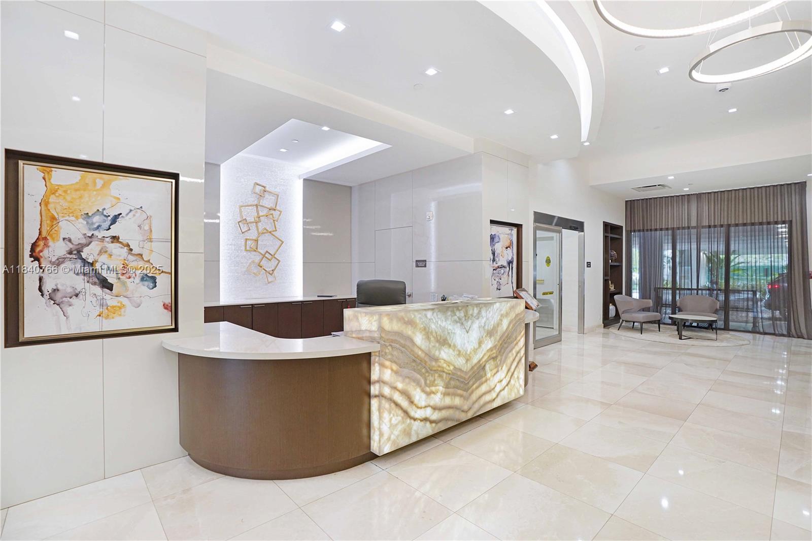 DELVISTA TOWERS CONDO - Residential