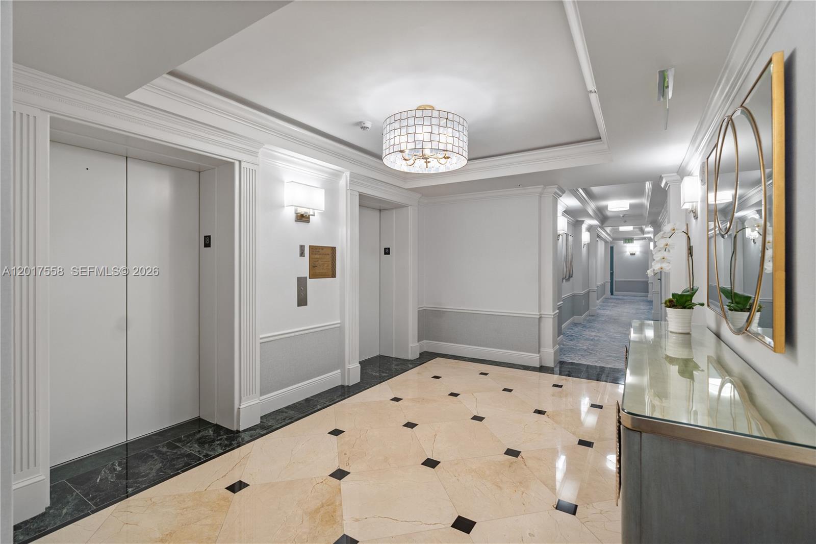 Ritz Carlton - Residential