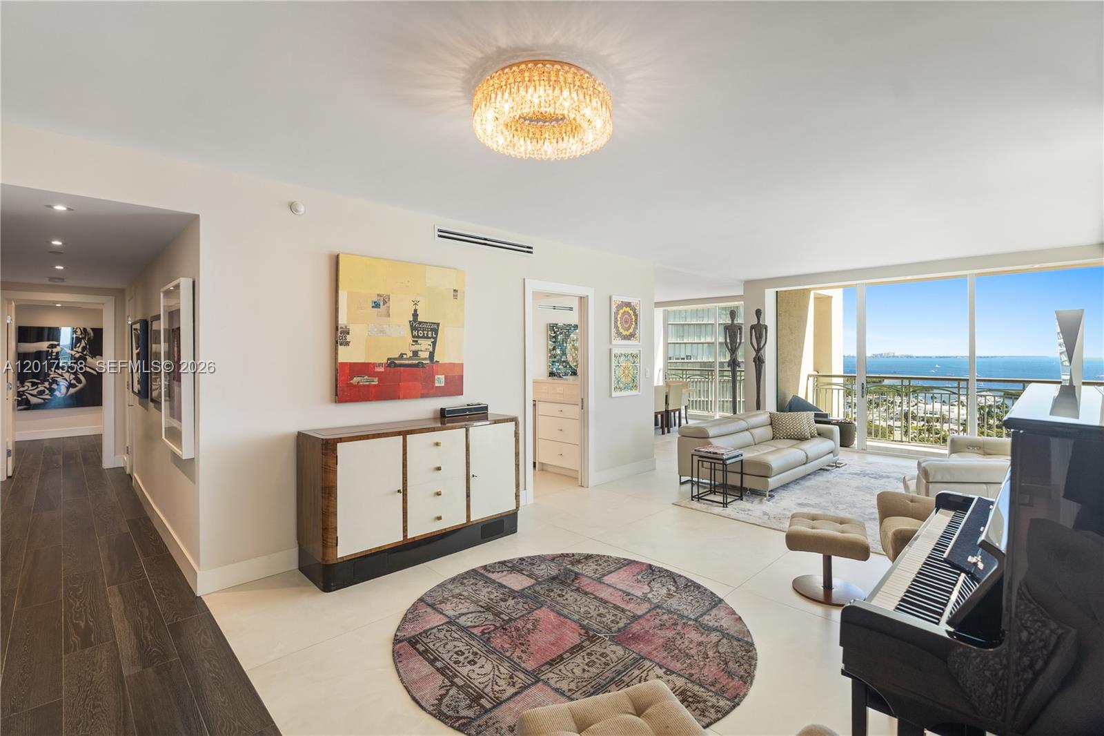 Ritz Carlton - Residential