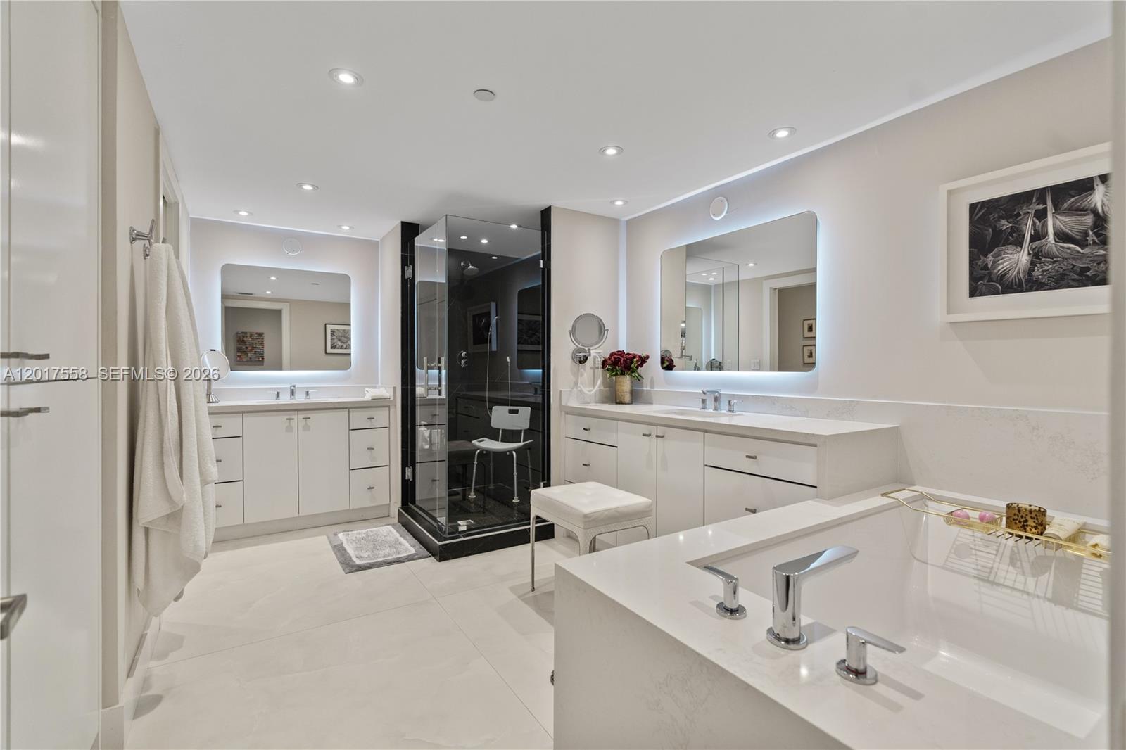Ritz Carlton - Residential