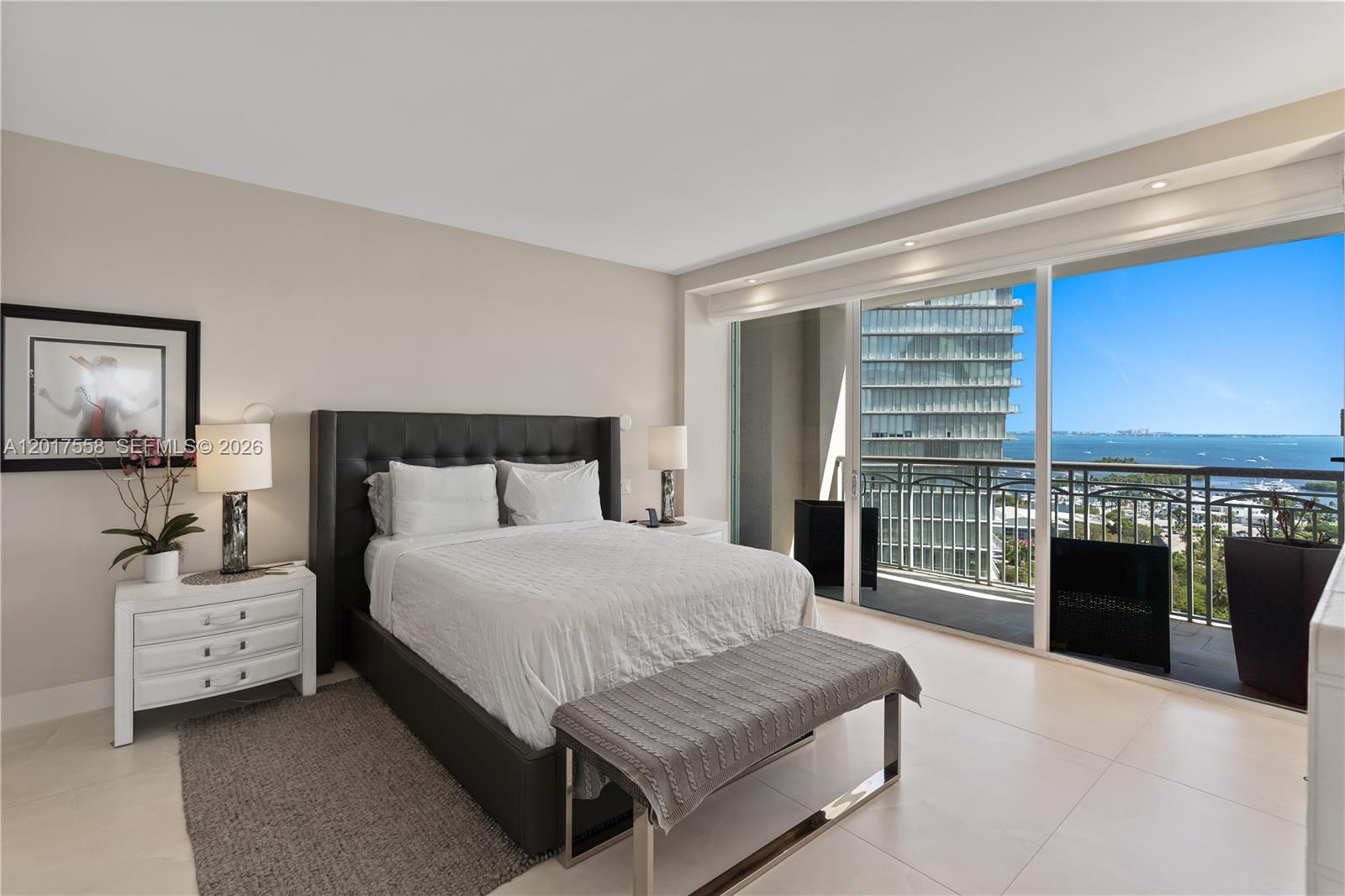 Ritz Carlton - Residential