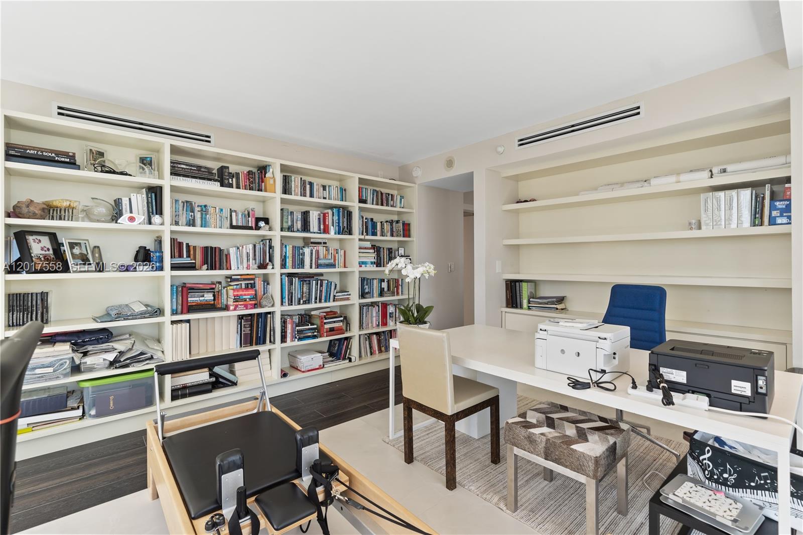 Ritz Carlton - Residential