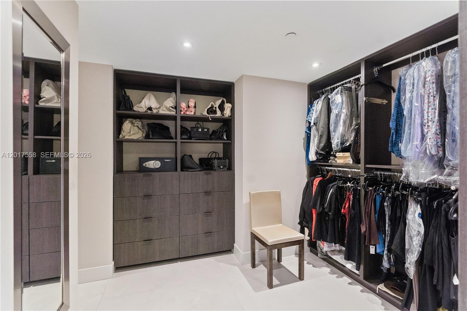 Ritz Carlton - Residential