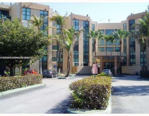 CORAL TOWERS CONDO - Residential