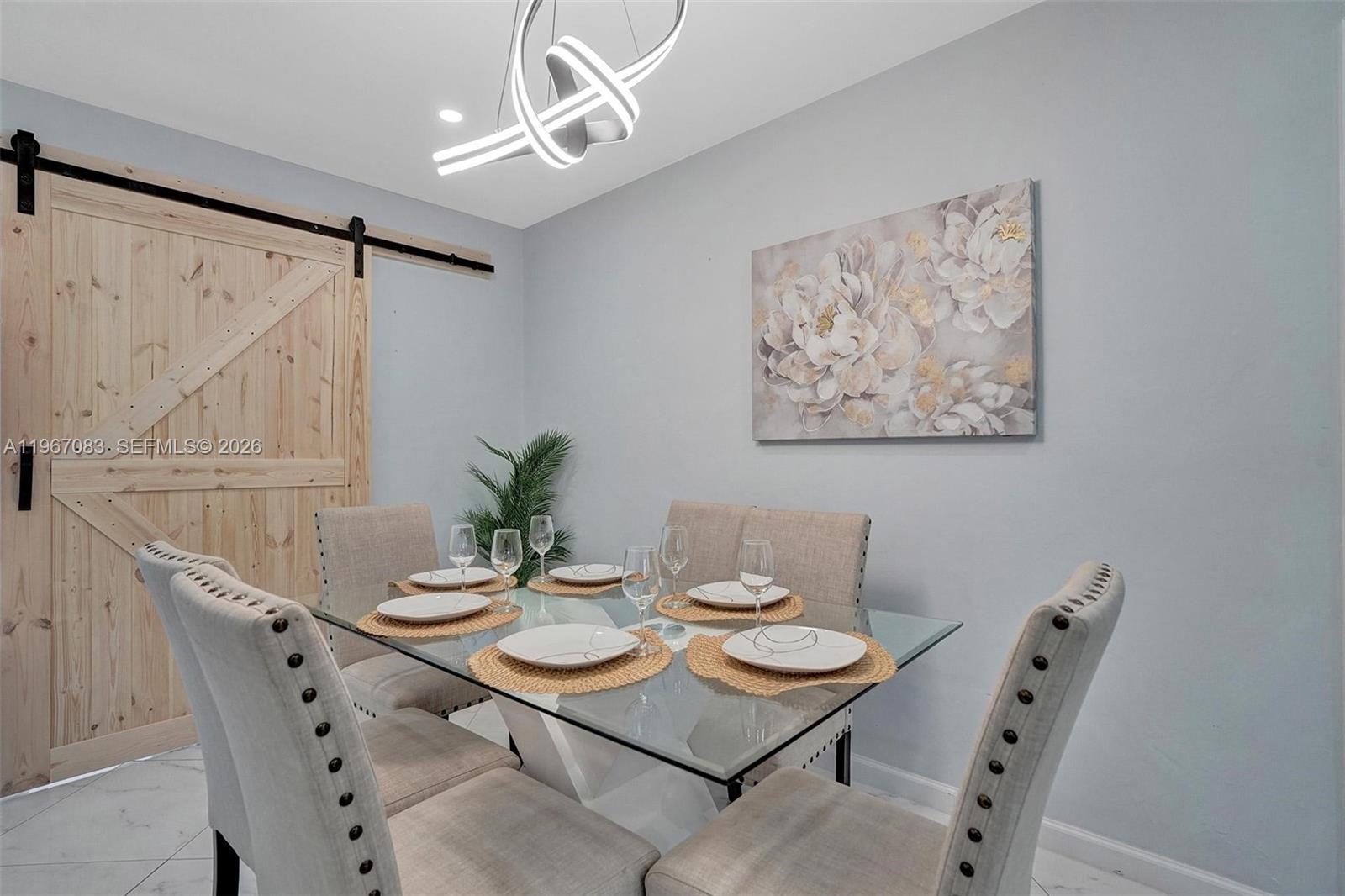 MARY-KNOLL - Residential