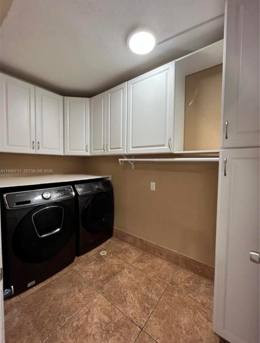 COUNTRY WALK SEC 2 - Residential