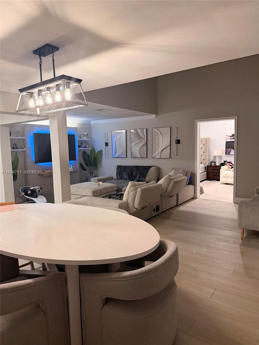 COUNTRY WALK SEC 2 - Residential