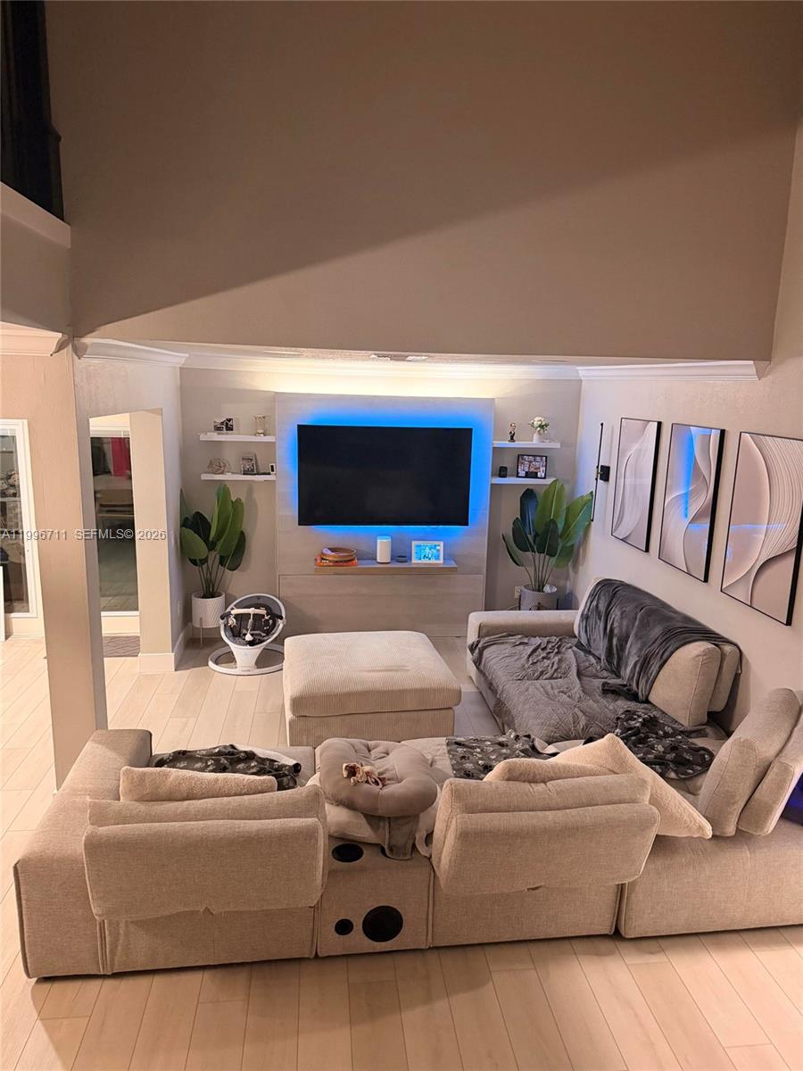 COUNTRY WALK SEC 2 - Residential