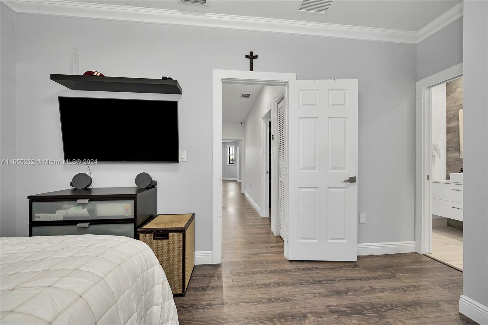 FONTAINEBLEAU WEST NORTH - Residential