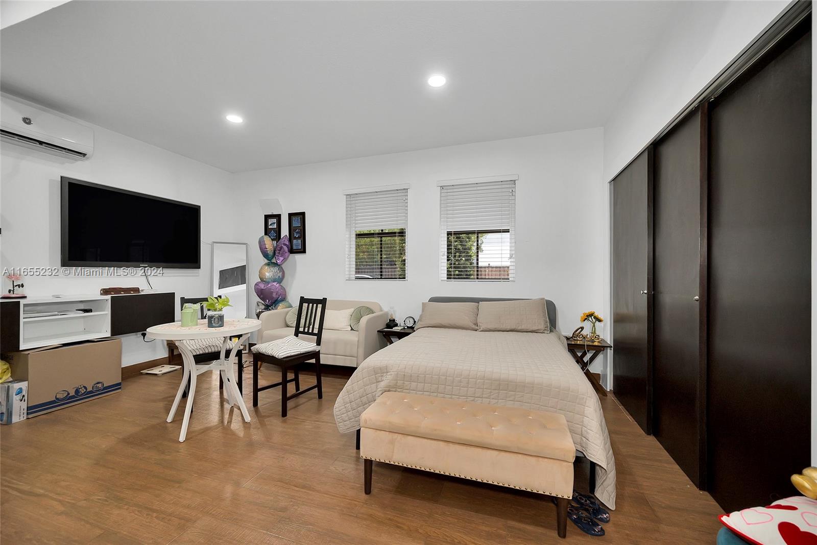 FONTAINEBLEAU WEST NORTH - Residential