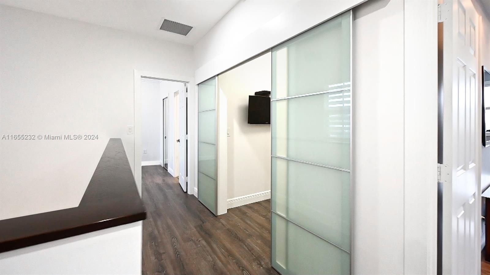 FONTAINEBLEAU WEST NORTH - Residential