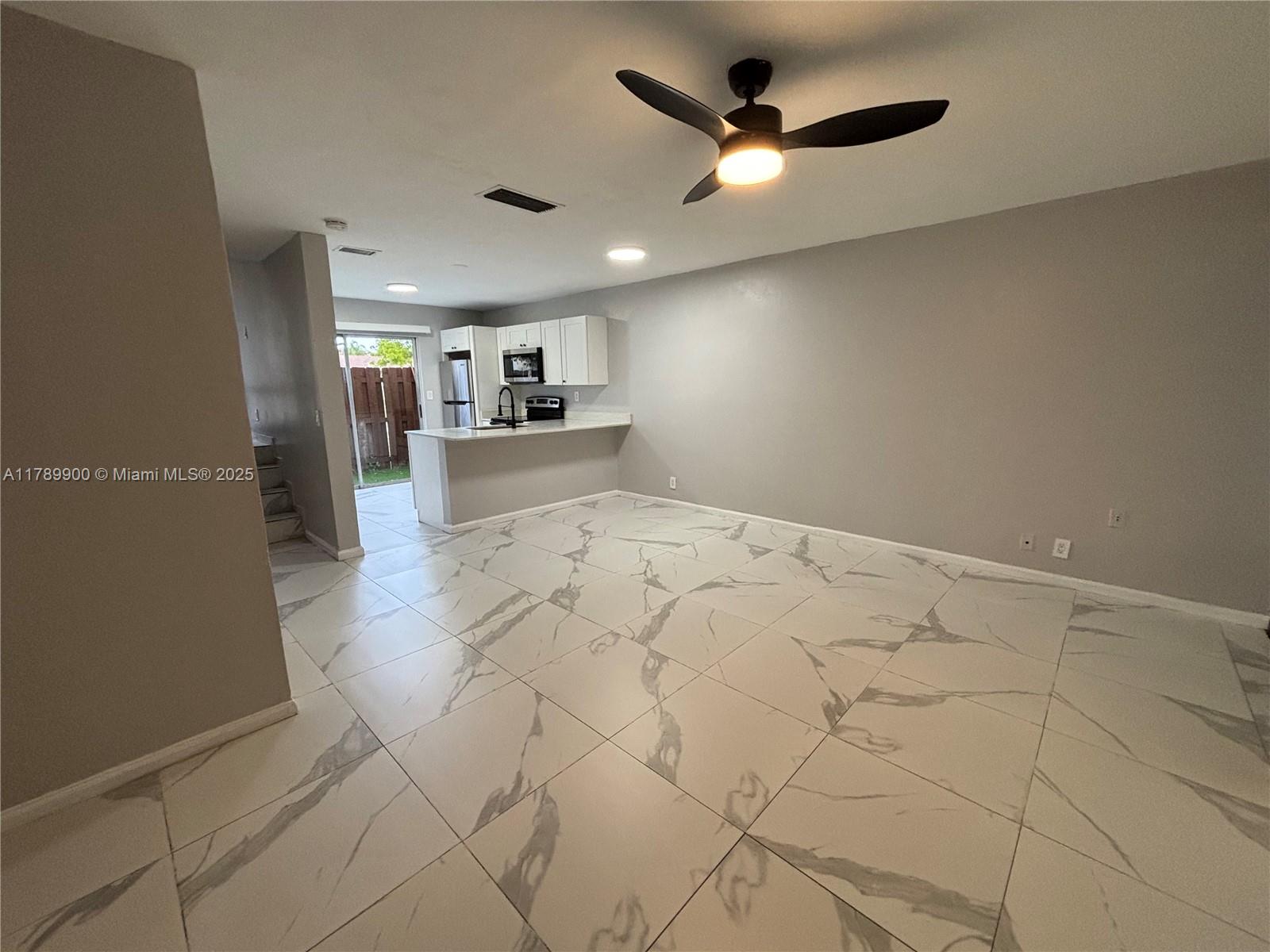 3203 Nw 5th Ter 1, Pompano Beach, Broward County, Florida - 2 Bedrooms  
2 Bathrooms - 